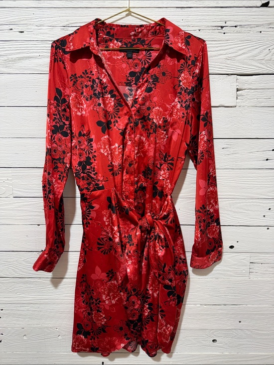 Guess Dresses & Skirts - Guess Red and Black Floral Satin Dress